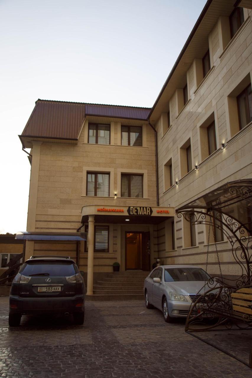 De'Mar Hotel Bisjkek Eksteriør bilde